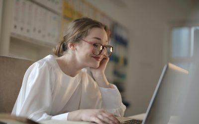 Interaktywne kursy e-learningowe